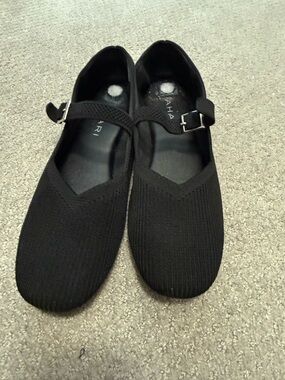 Tahari Black Knit Mary Jane Flats